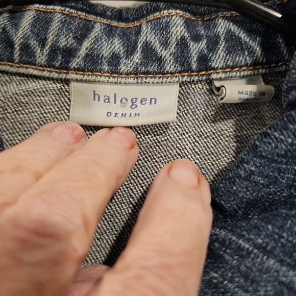 HALOGEN Blue Denim Flap Pocket Trucker Cropped Jean Jacket sz S - Picture 5 of 10